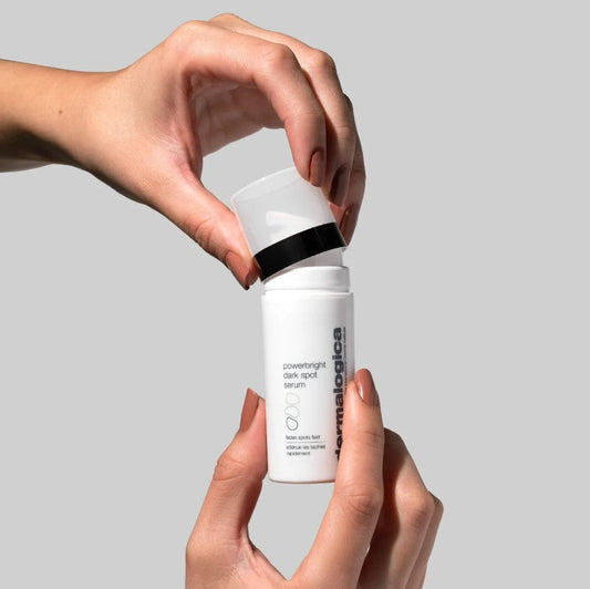dermalogica powerbright dark spot serum hender tar av lokk