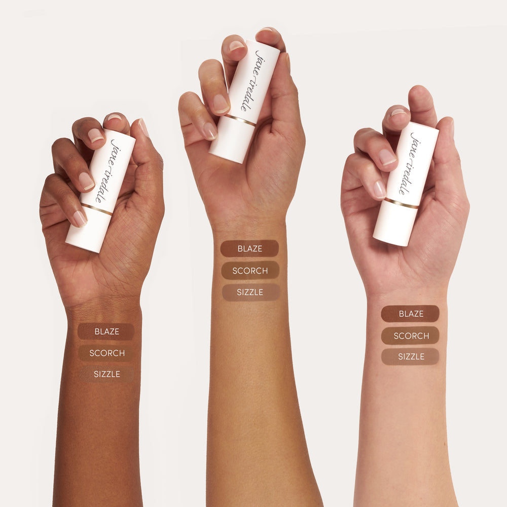 Glow Time Bronzer Stick Swatches på arm