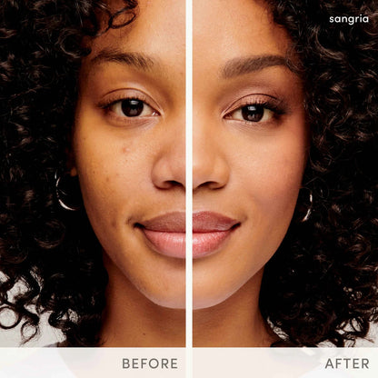 jane iredale HydroPure Hyaluronic Acid Lip Gloss Sangria før og etter på modell